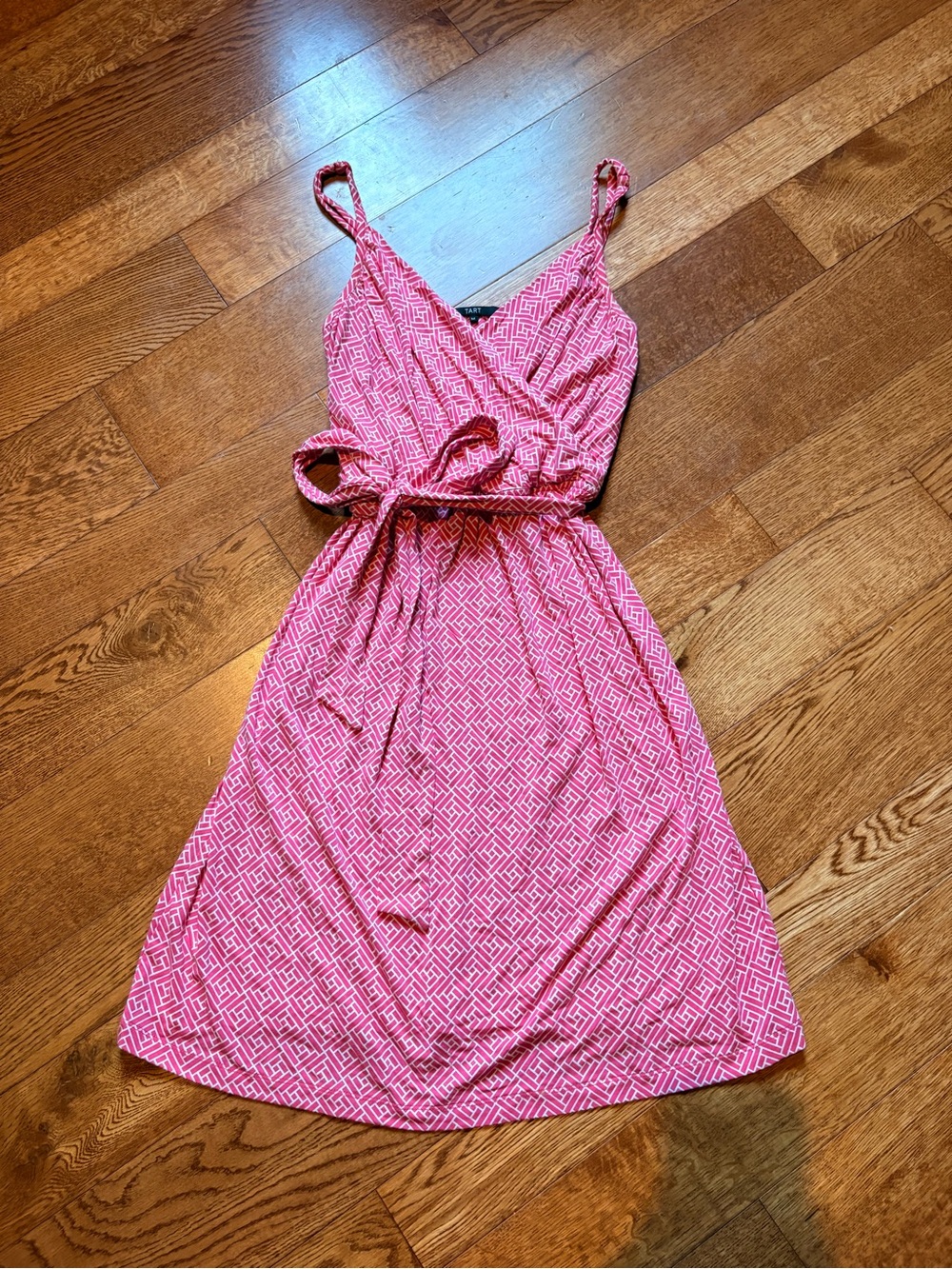 Tart Midi Dress with Geometric Pattern and Tie Waist